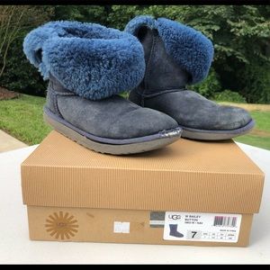 Women’s size 7 Ugg’s